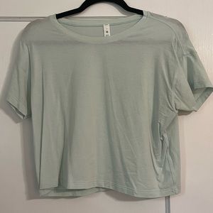 Size 4 Lululemon Cate Crop
